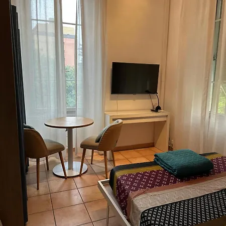 Dans A Ouest Apartman